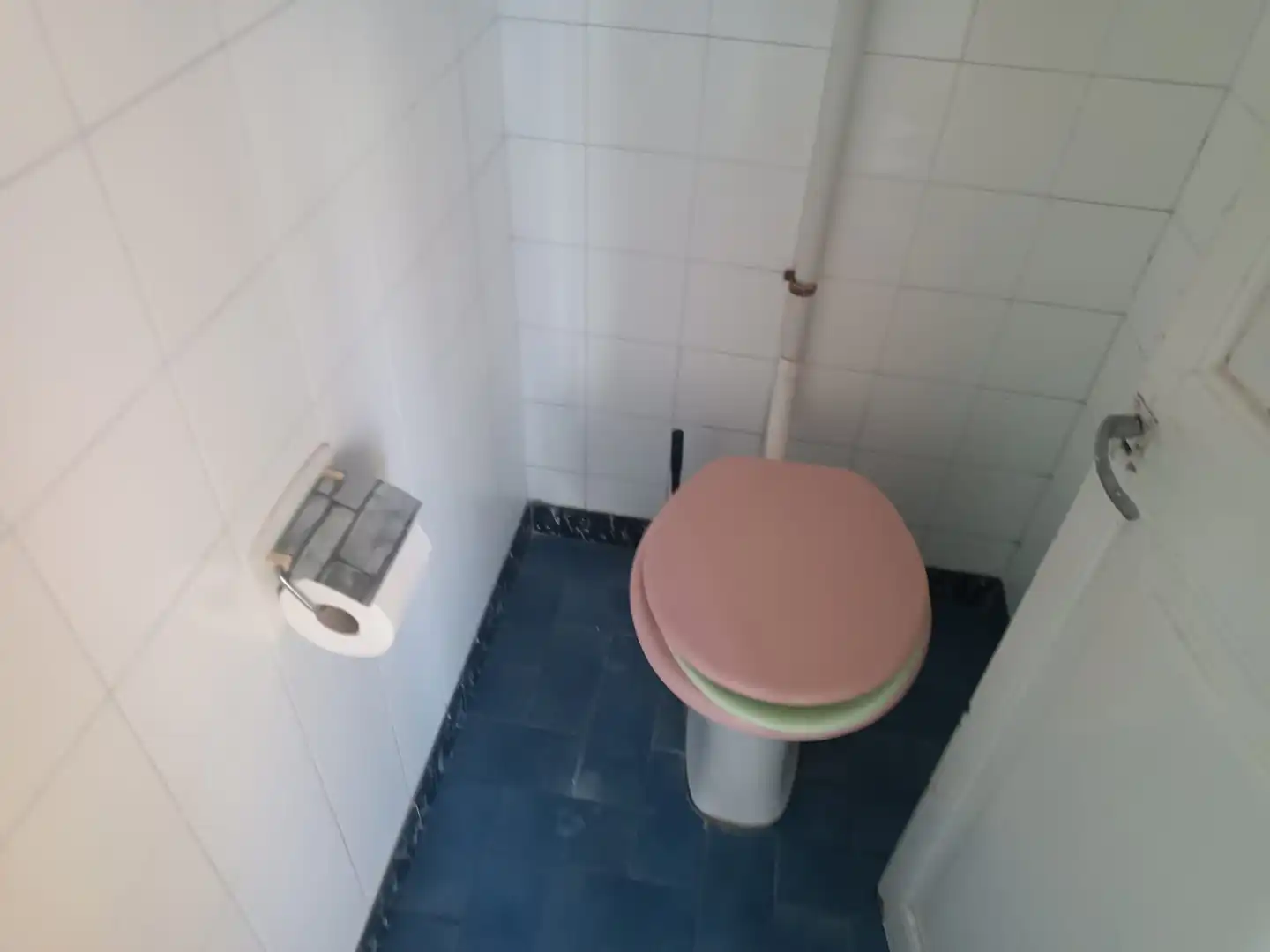 Bany de Pis en venda en Anglès amb Calefacció, Terrassa i Traster
