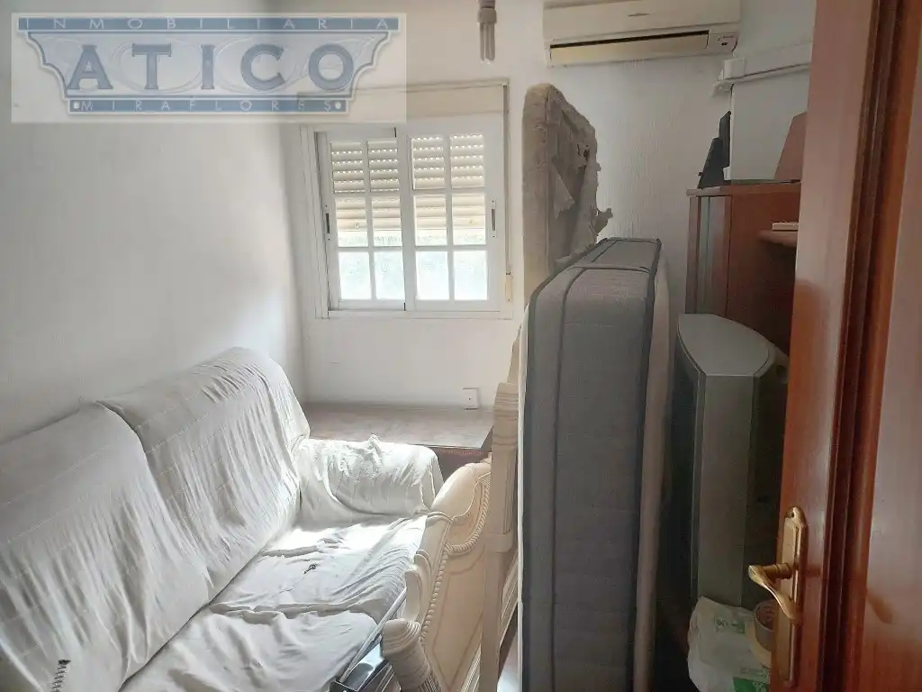 Bedroom of Flat for sale in Sevilla  with Air Conditioner and Terrace