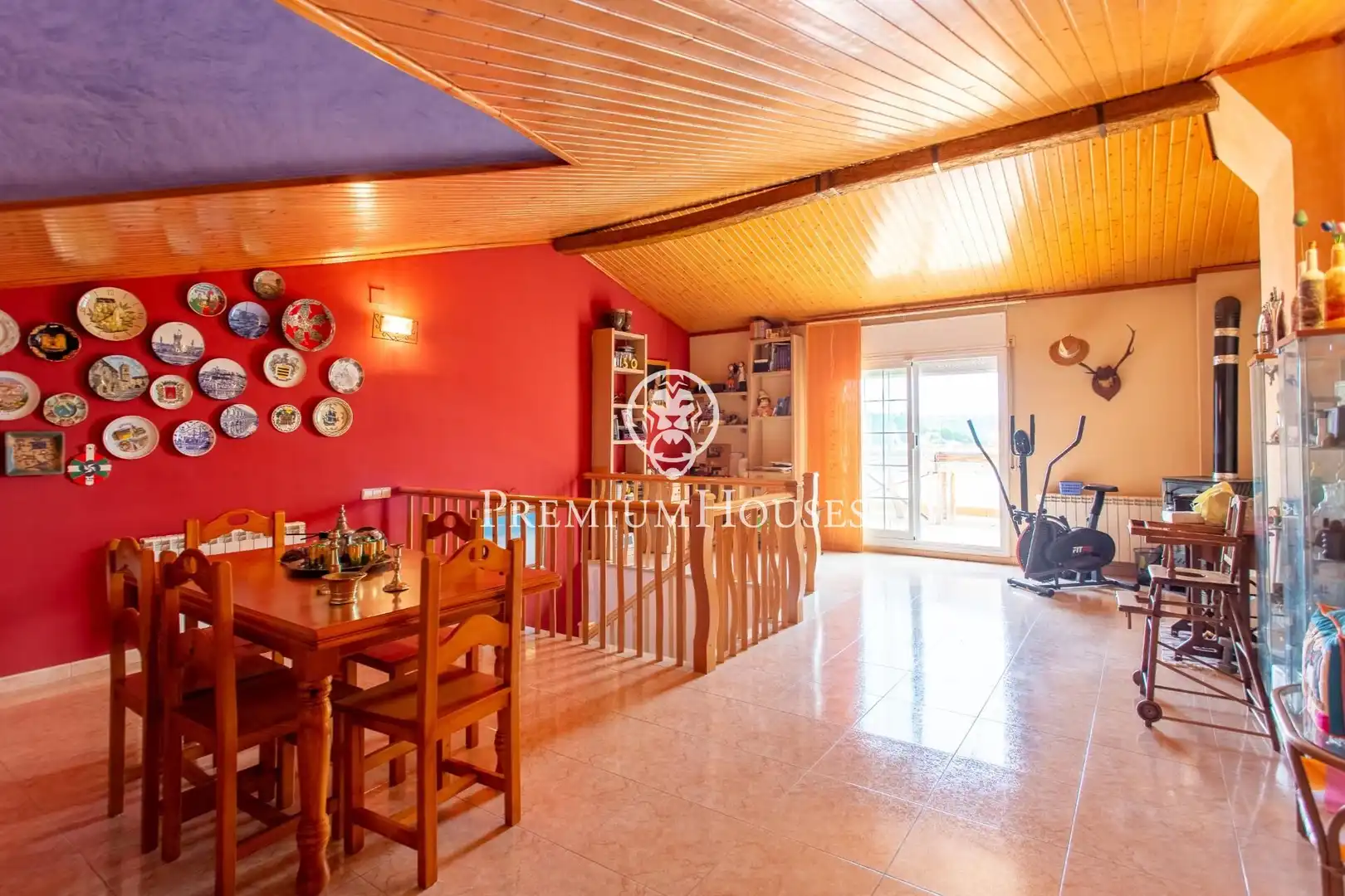 Comedor de Casa o chalet en venta en Mataró con Aire acondicionado, Calefacción y Jardín privado
