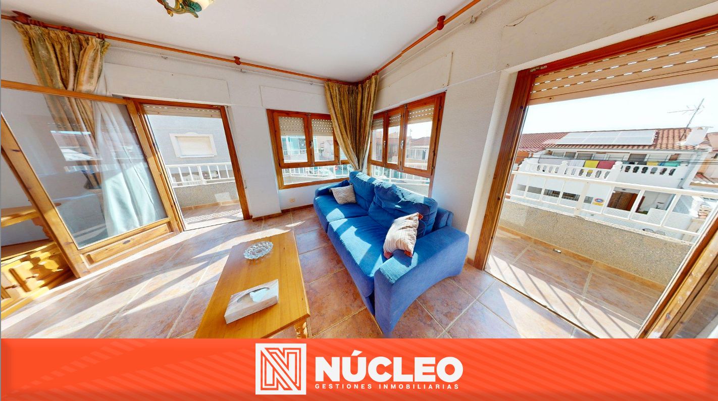 Living room of Flat for sale in Torrevieja  with Terrace, Storage room and Furnished