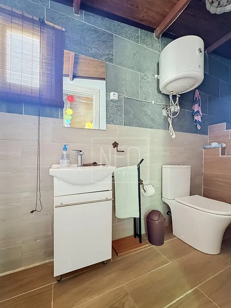 Villa con piscina in vendita a Calle RIO BEIRO (CSJ), imagen 9