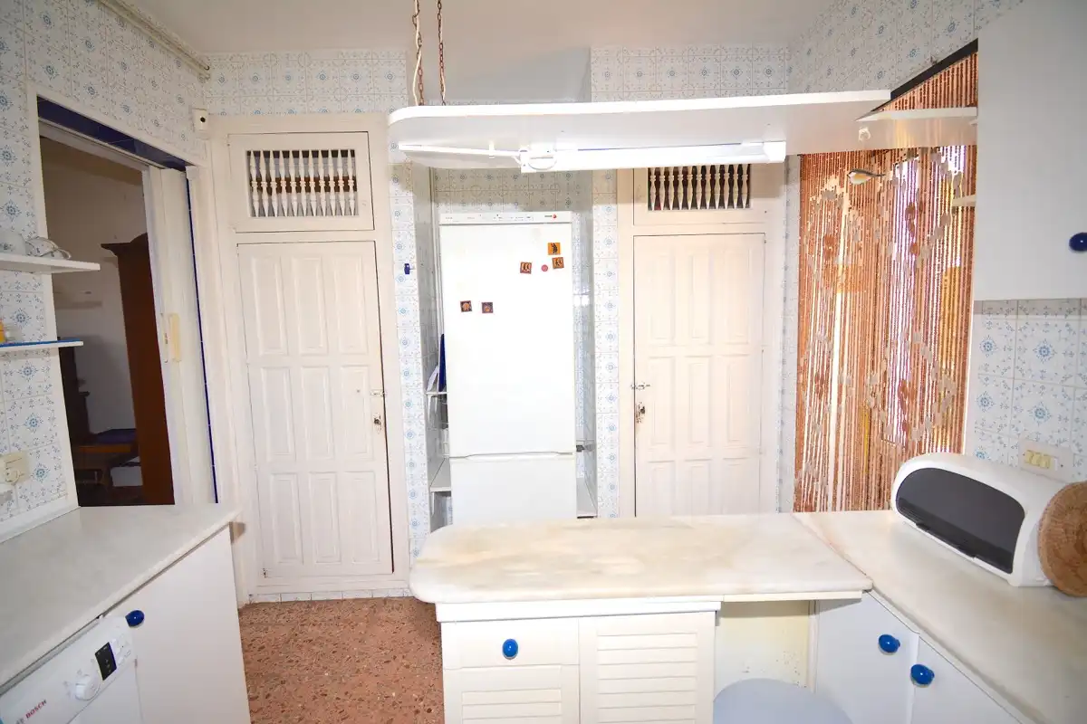 Küche von Haus oder Chalet zum Verkauf in Dénia mit Klimaanlage, Heizung und Privatgarten