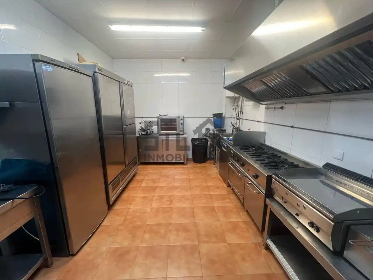 Local comercial de lloguer a As Lagoas, imagen 12
