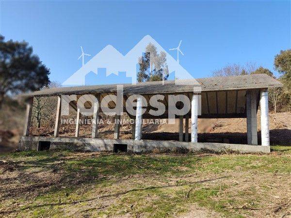Casa-chalet en Venta en Crecente