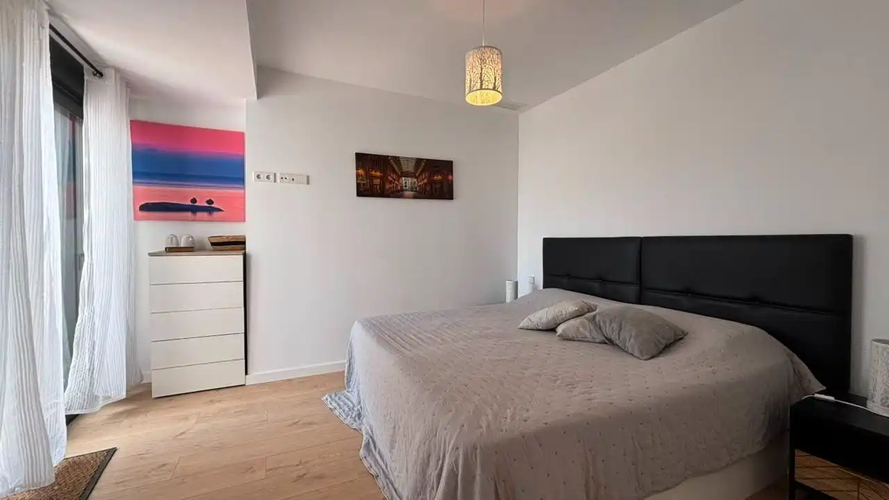 Schlafzimmer von Dachboden zur Miete in Villajoyosa / La Vila Joiosa mit Klimaanlage, Terrasse und Möbliert