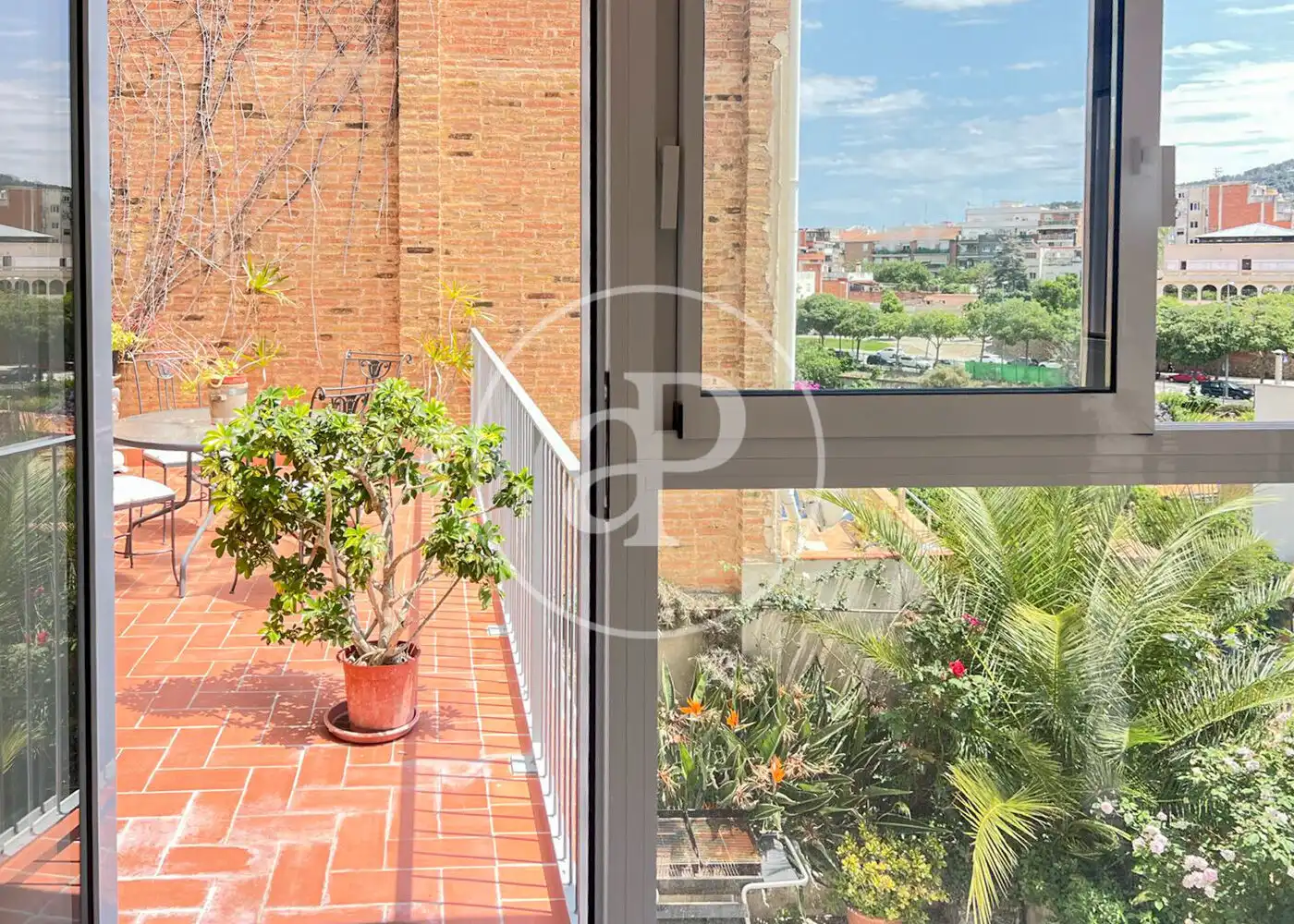 Balcony of Houses for rent in Barcelona  with Air Conditioner, Heating and Terrace
