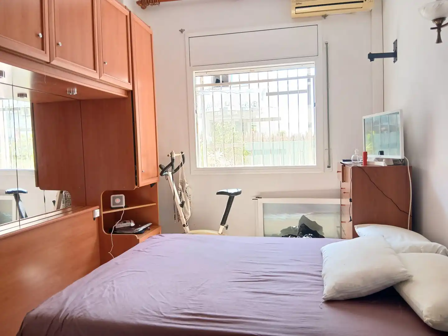 Schlafzimmer von Erdgeschoss zum Verkauf in Canet de Mar, Barcelona