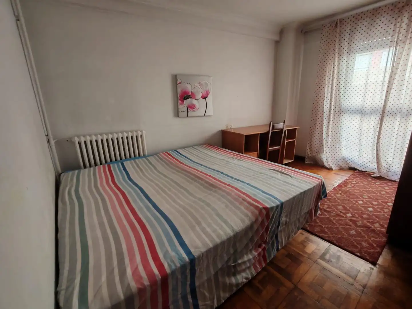 Bedroom of Flat for rent in Vigo   with Heating, Terrace and Furnished