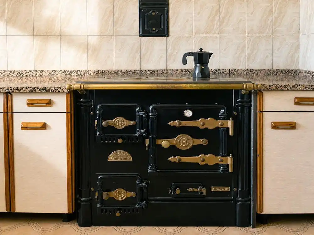 Kitchen of Houses for sale in Coca  with Heating