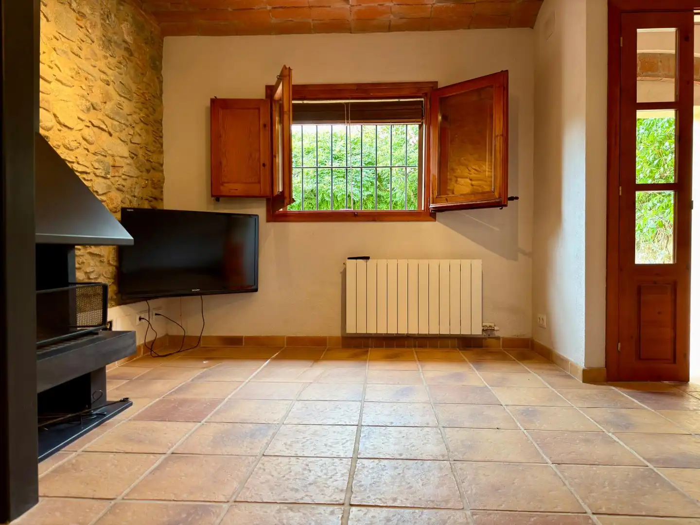 Einfamilien-Reihenhaus zur Miete in Calle CASAS CAMPO, Cànoves I Samalús