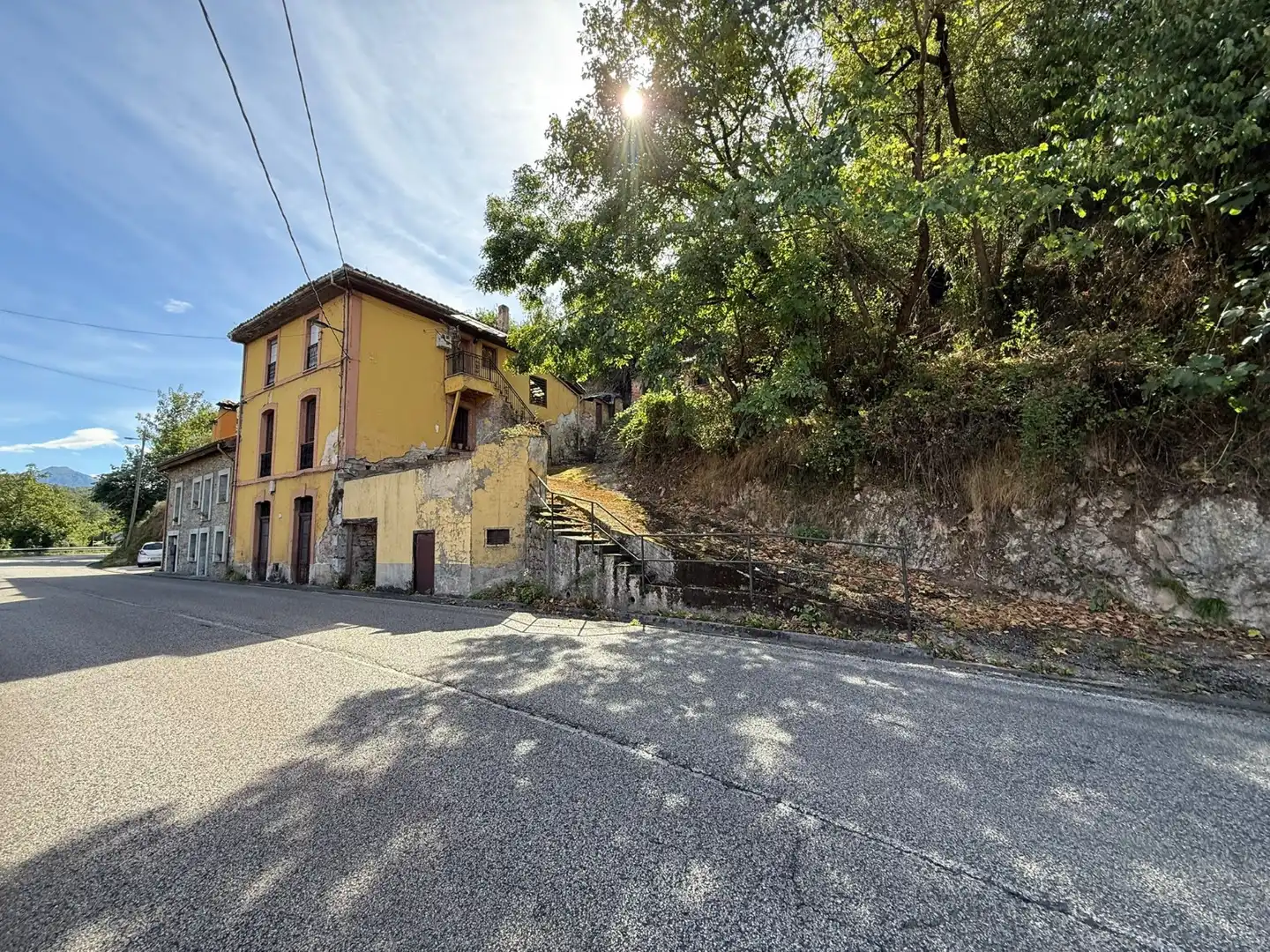 Vista exterior de Casa o chalet en venta en Oviedo  con Jardín privado, Parquet y Trastero