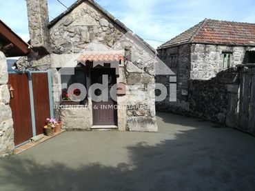 Casa en venda a Covelo