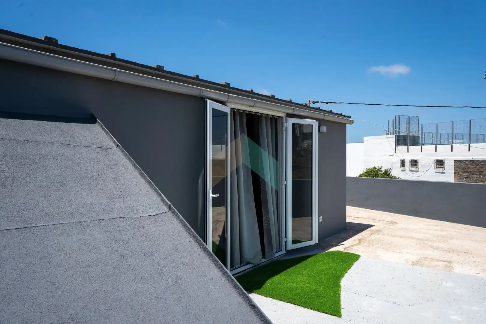 Vista exterior de Casa o xalet en venda en Tacoronte amb Aire condicionat, Calefacció i Jardí privat