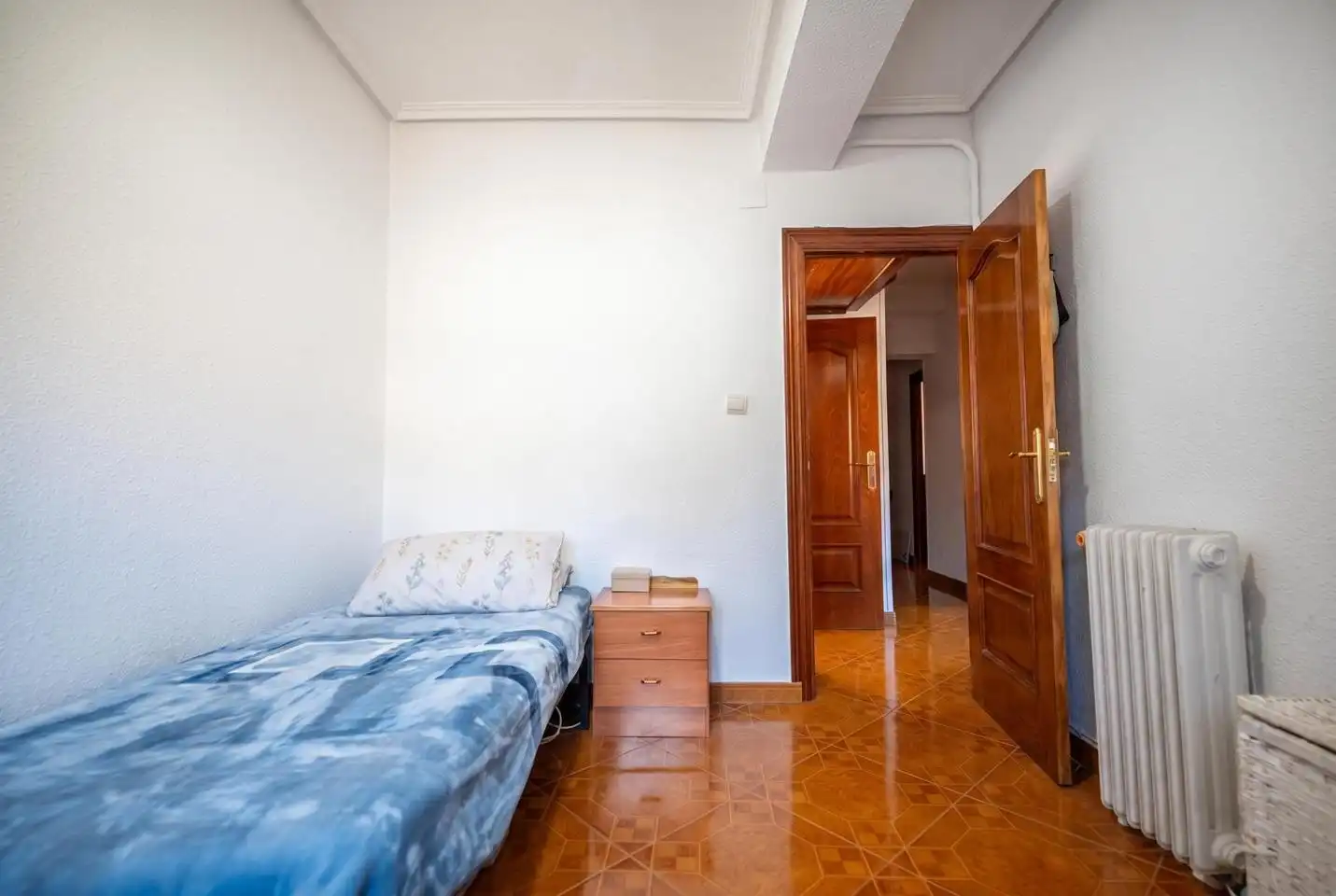 Habitación de Piso en venta en Ávila con Calefacción