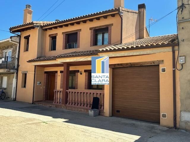 Vista exterior de Casa o xalet en venda en Benegiles amb Calefacció, Jardí privat i Traster