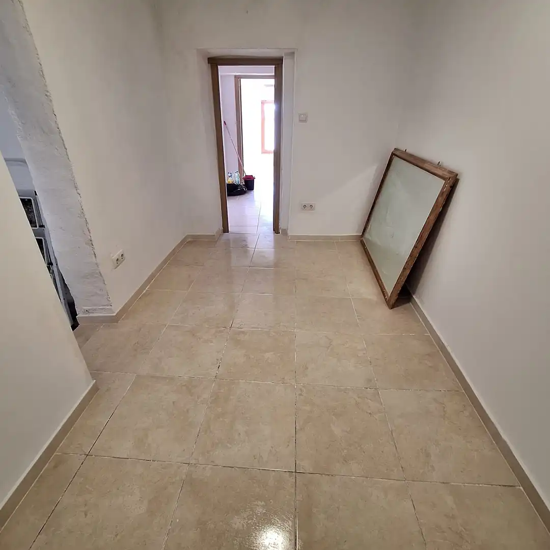 Duplexes for sale in Sax