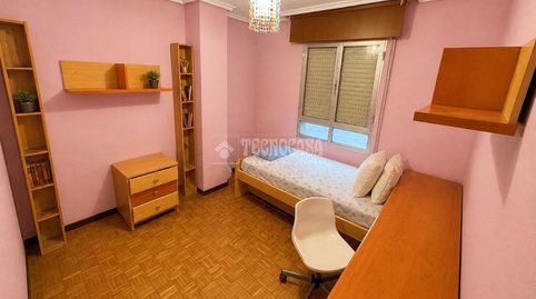 Foto 4 de Piso en venta en Numancia - San Fernando, Santander