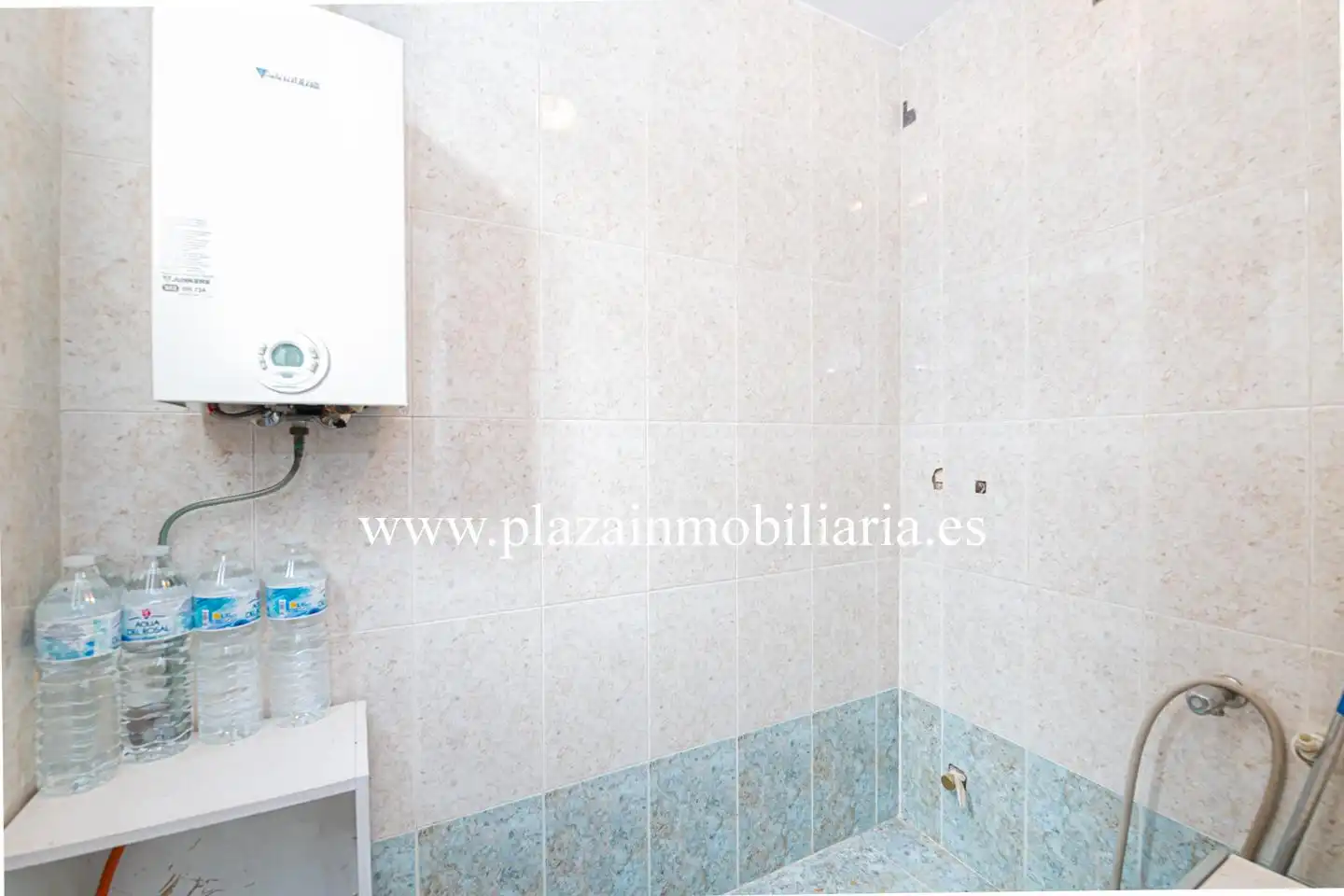 Bathroom of Houses for sale in Lucena  with Air Conditioner and Terrace