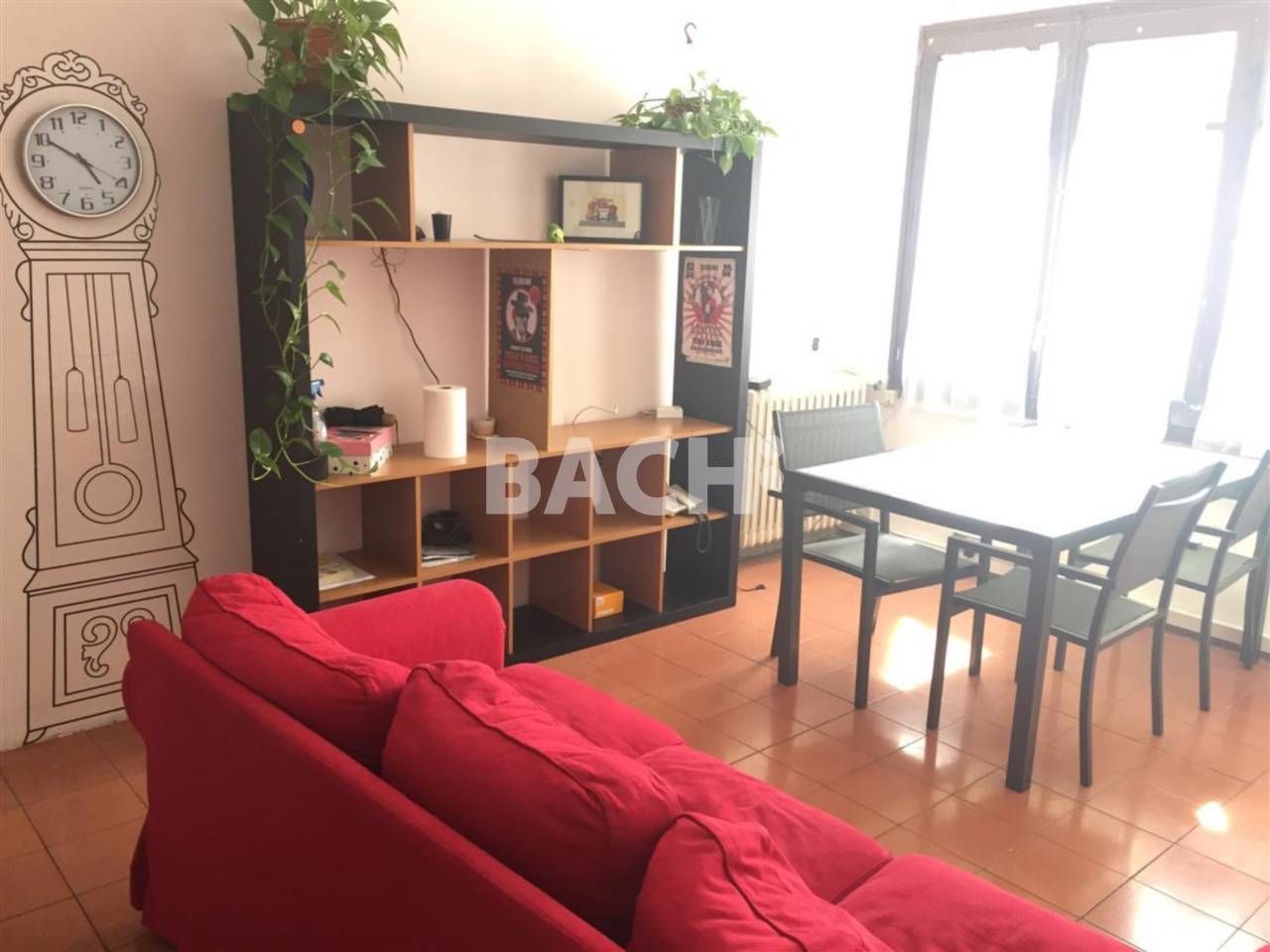 Sala d'estar de Pis en venda en Vic amb Calefacció i Moblat