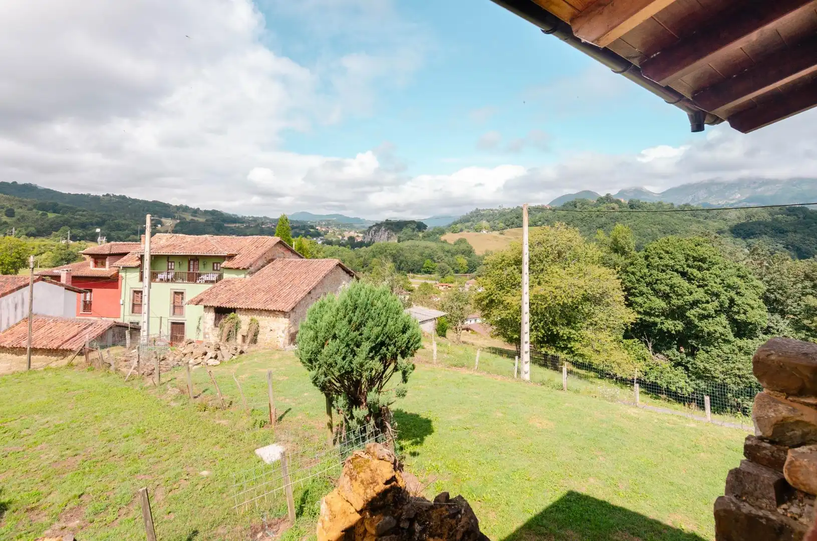Casa rústica amb jardí en venda a Lugar Villar de Guergu 75, imagen 33