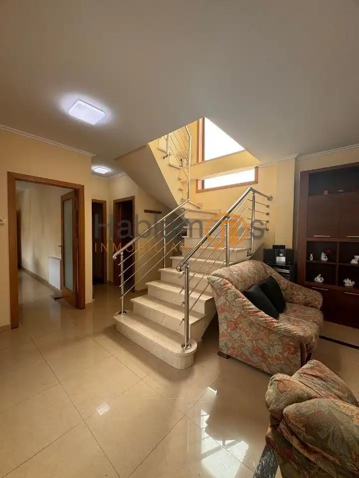 Casa o chalet en venta en Vilagarcía de Arousa con Calefacción, Jardín privado y Terraza