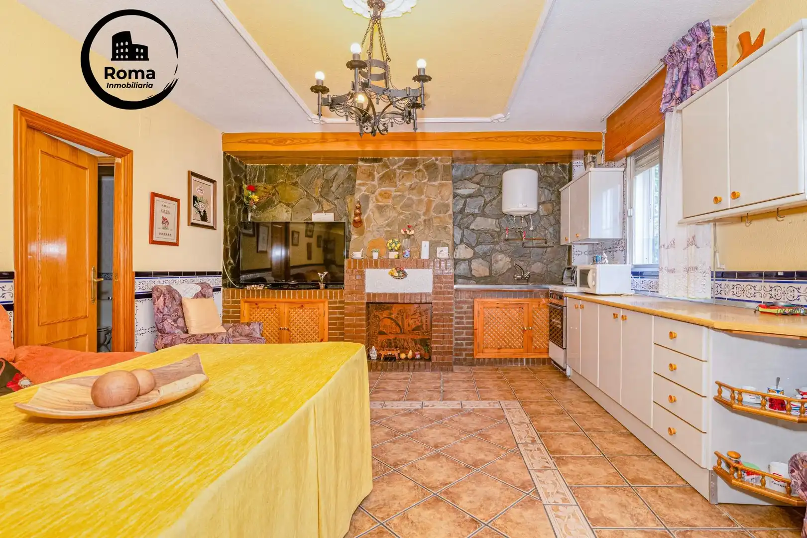 Detached house with pool for sale in Peligros, imagen 8