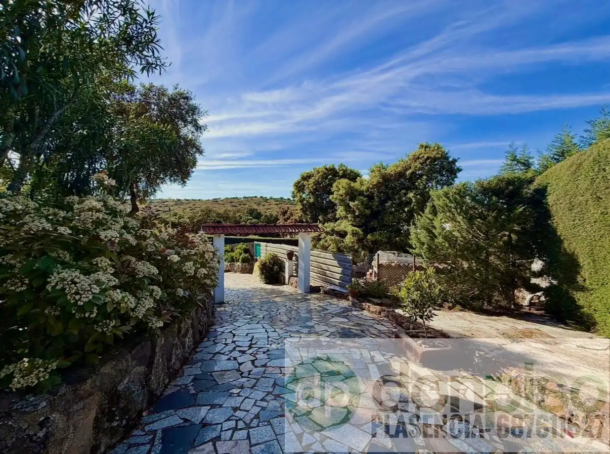 Casa rústica amb piscina en venda a Malpartida de Plasencia, imagen 13