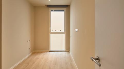 Foto 5 de Pis de lloguer a Carrer de València, 595, El Camp de l'Arpa del Clot, Barcelona