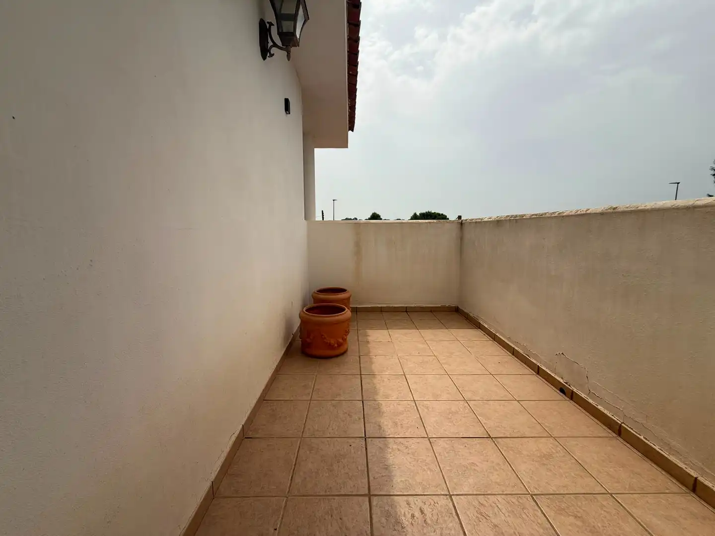 Terrassa de Casa o xalet en venda en La Pobla de Vallbona amb Aire condicionat, Calefacció i Jardí privat