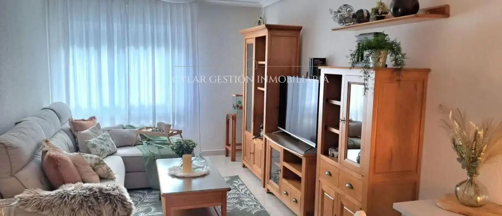 Sala de estar de Piso de alquiler en Salamanca con Calefacción, Parquet y Terraza