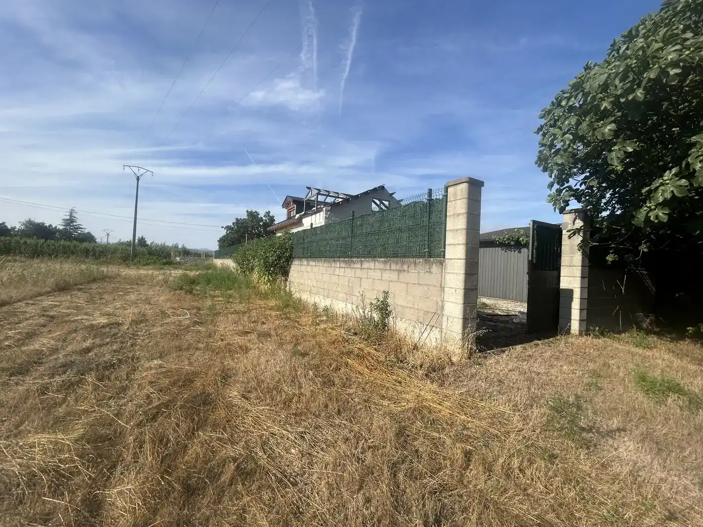 Casa o xalet en venda en Carracedelo amb Jardí privat, Piscina i Balcó