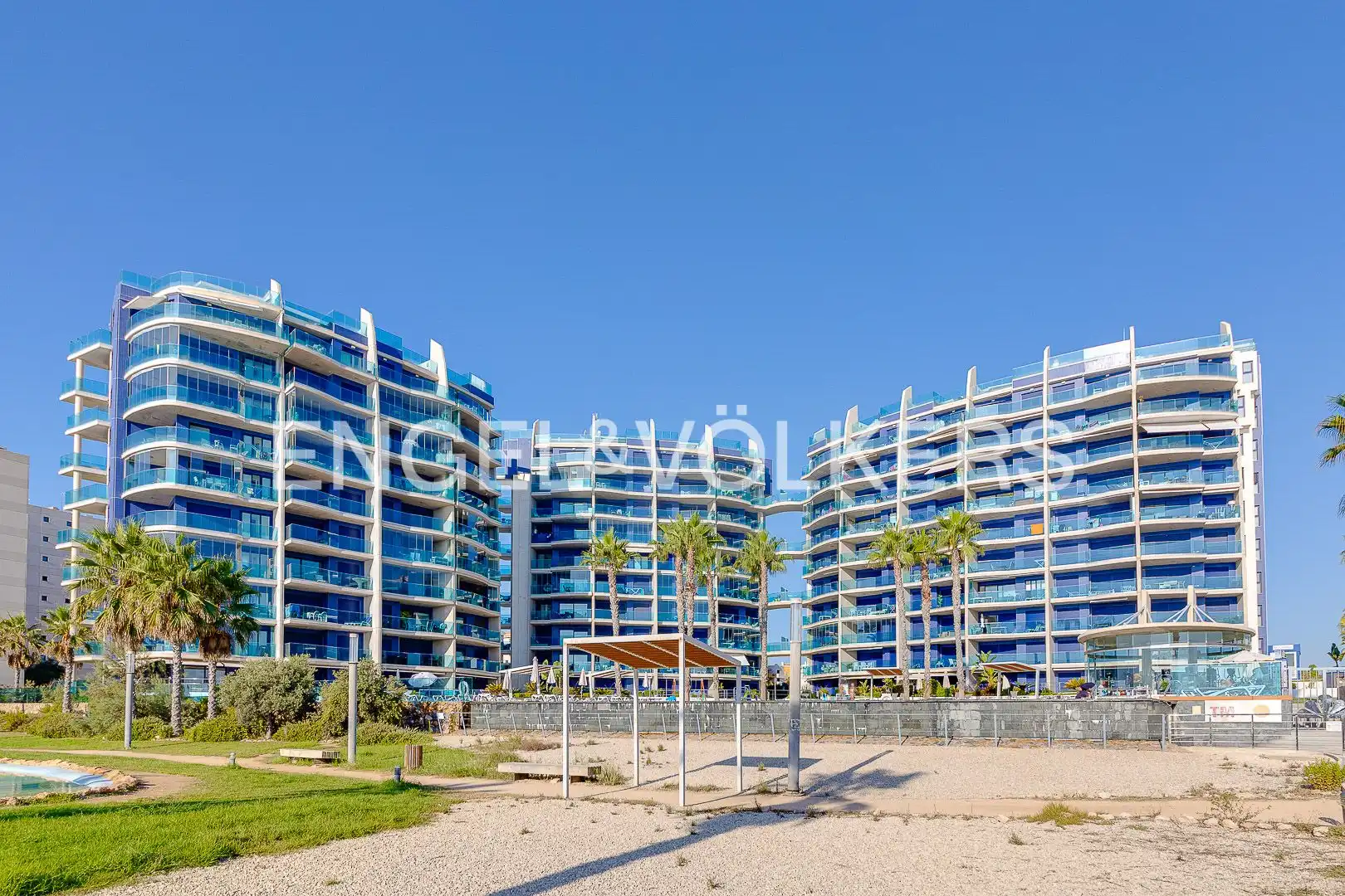 Außenansicht von Erdgeschoss zum Verkauf in Torrevieja mit Klimaanlage, Heizung und Terrasse