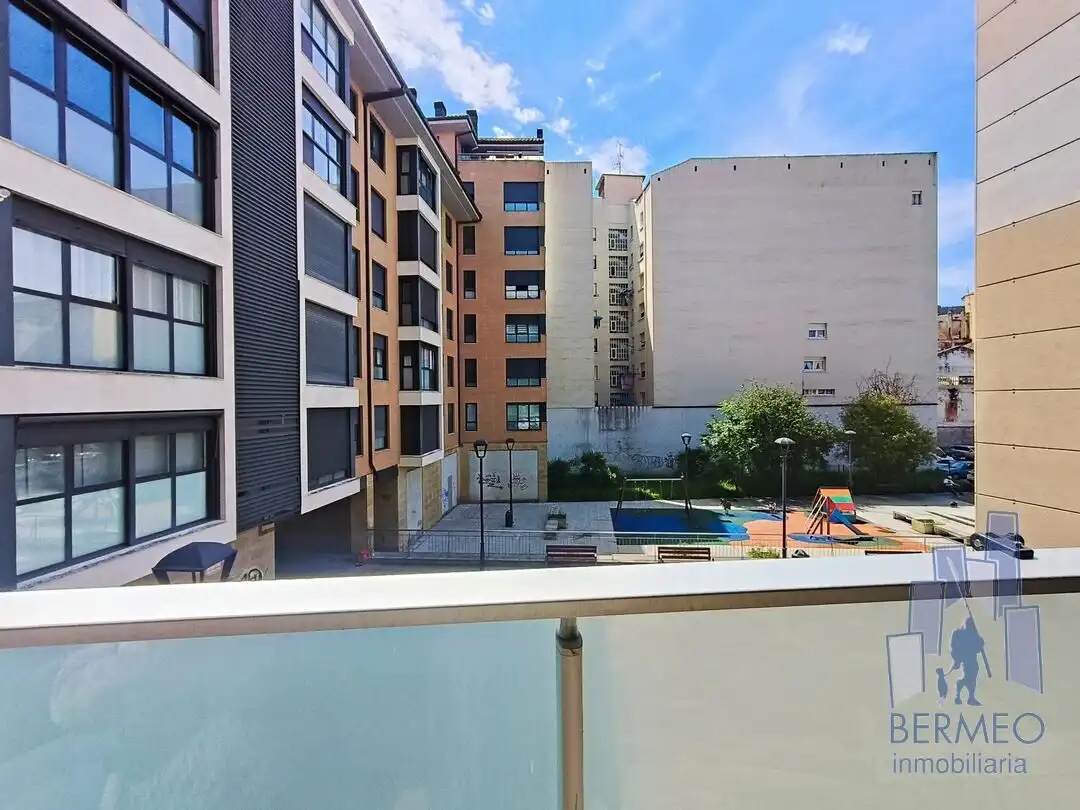 Terrassa de Pis en venda en Bermeo amb Calefacció i Balcó