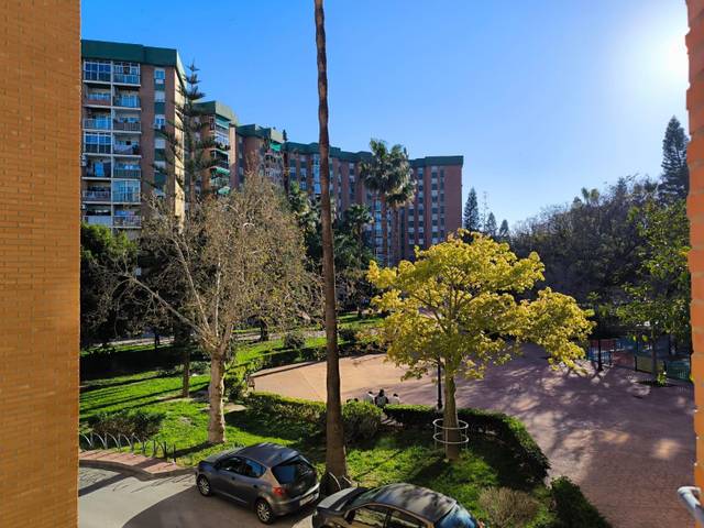 Apartamento en Venta en Los Guindos - Parque Mediterráneo - Santa Paula