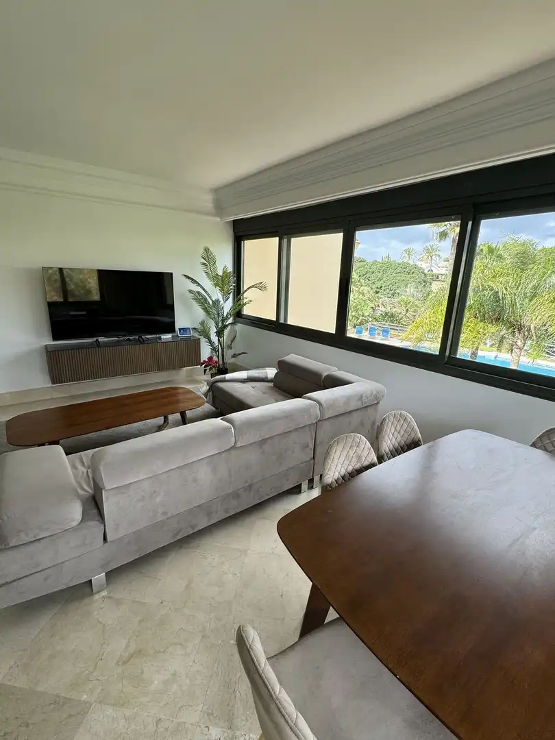 Piso con ascensor en venta en Nueva Andalucía, imagen 4