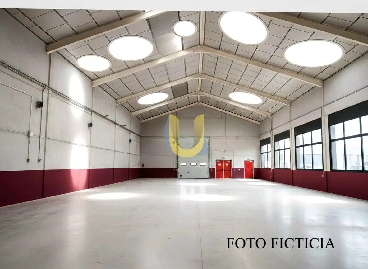 Industriegebäude zur Miete in Zona Industrial