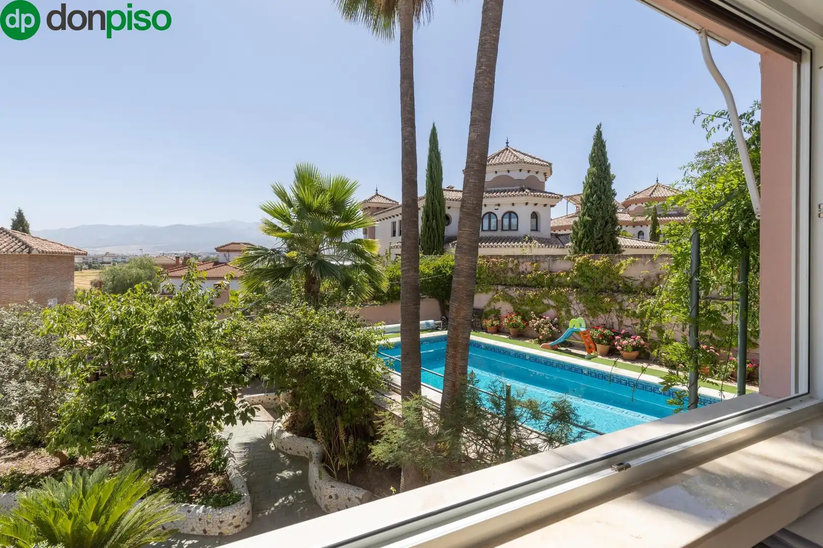 House with pool for sale in Avenida MONTEVIVE, imagen 11