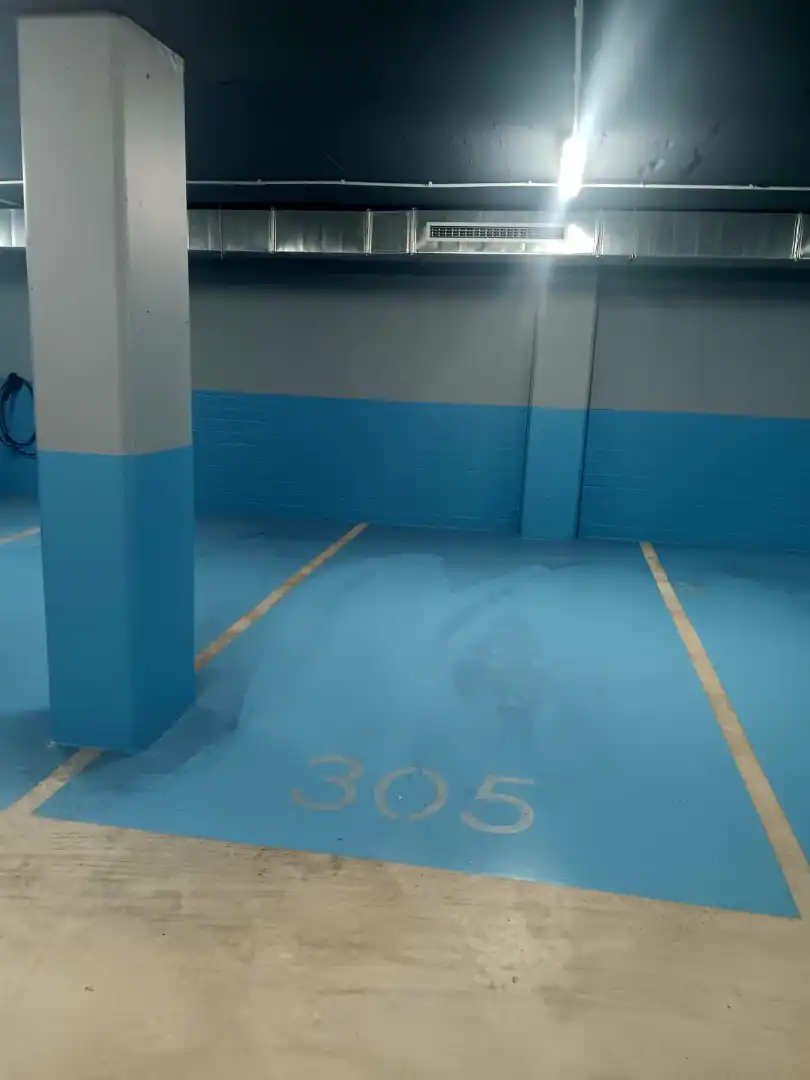 Parking of Garage for rent in A Coruña Capital 