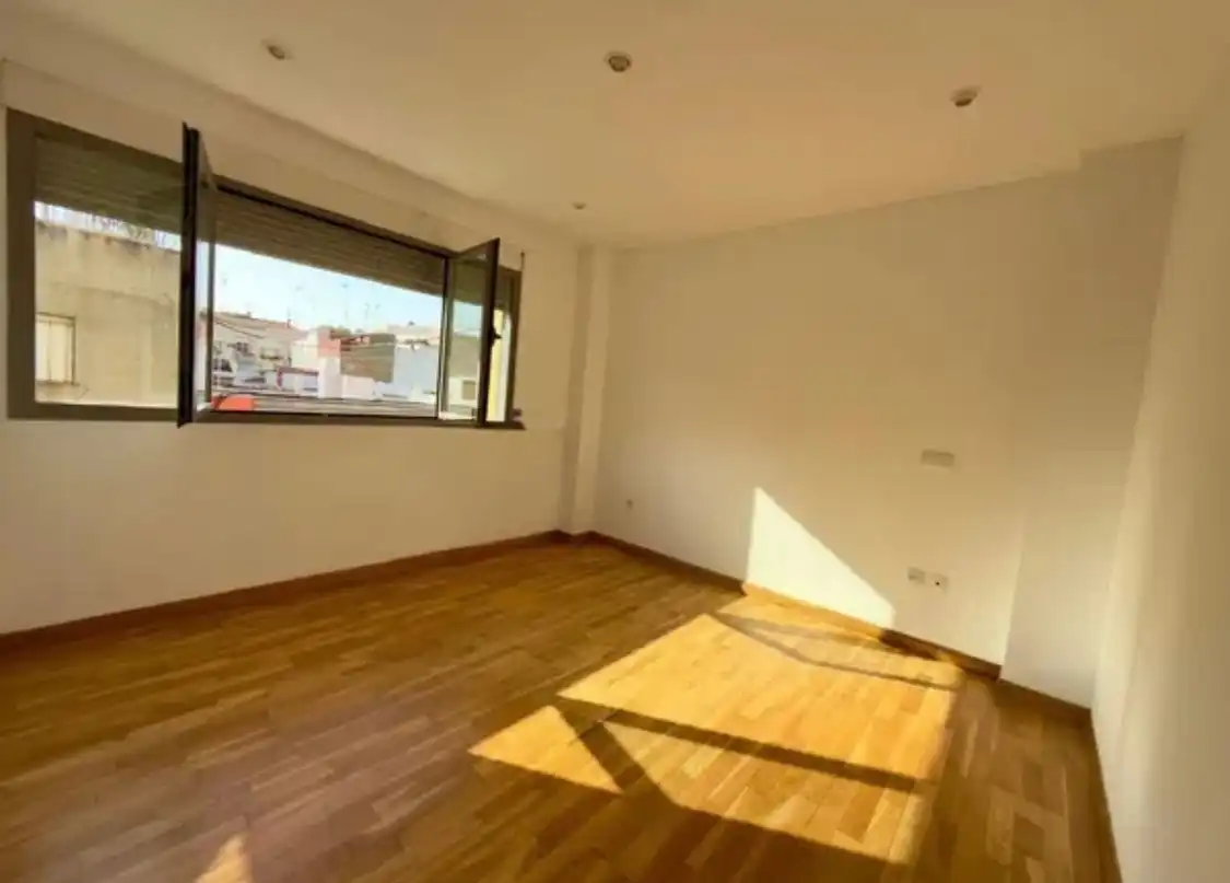 Casa o xalet en venda en Badajoz amb Aire condicionat, Jardí privat i Terrassa