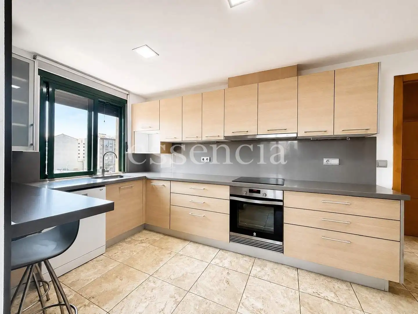 Cocina de Ático en venta en Gandia con Aire acondicionado, Jardín privado y Terraza