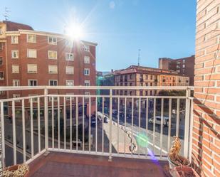 Exterior view of Flat for sale in Bilbao   with Heating, Furnished and Balcony