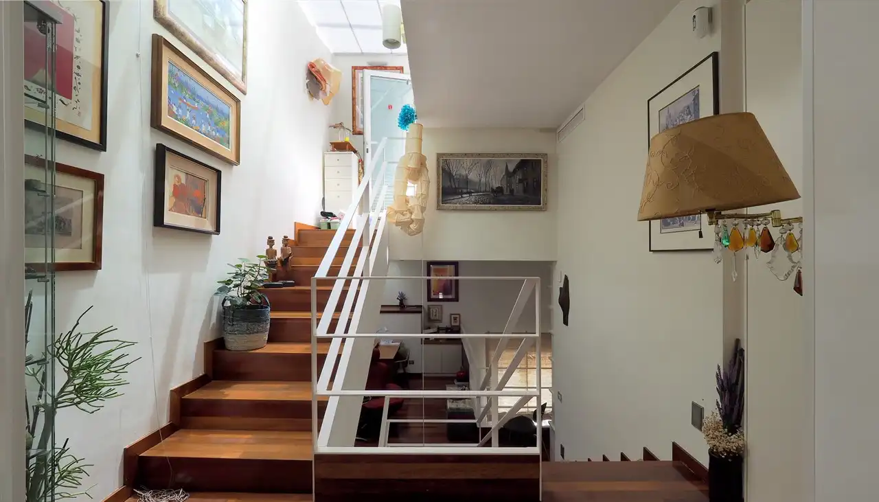 Houses for sale in Barcelona  with Parquet flooring, Terrace and Furnished