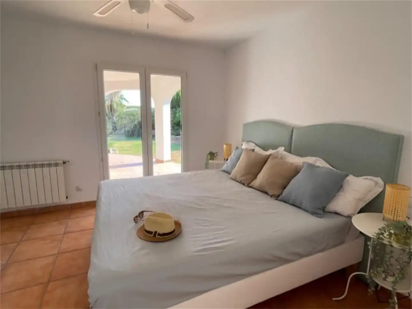 Habitación de Casa o chalet en venta en Sant Lluís con Piscina