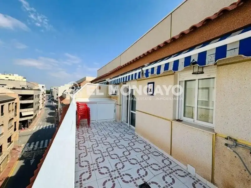 Apartamento con ascensor en venta en La Mata