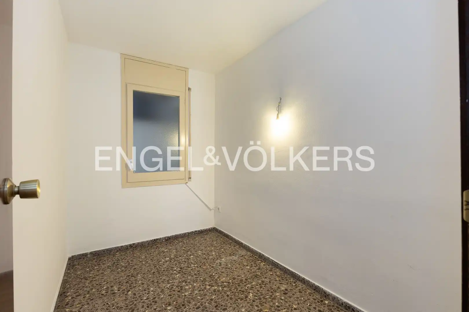 Piso en venta en Terrassa con Calefacción