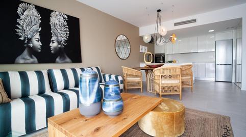 Foto 4 de Àtic en venda a Playa Poniente, Alicante