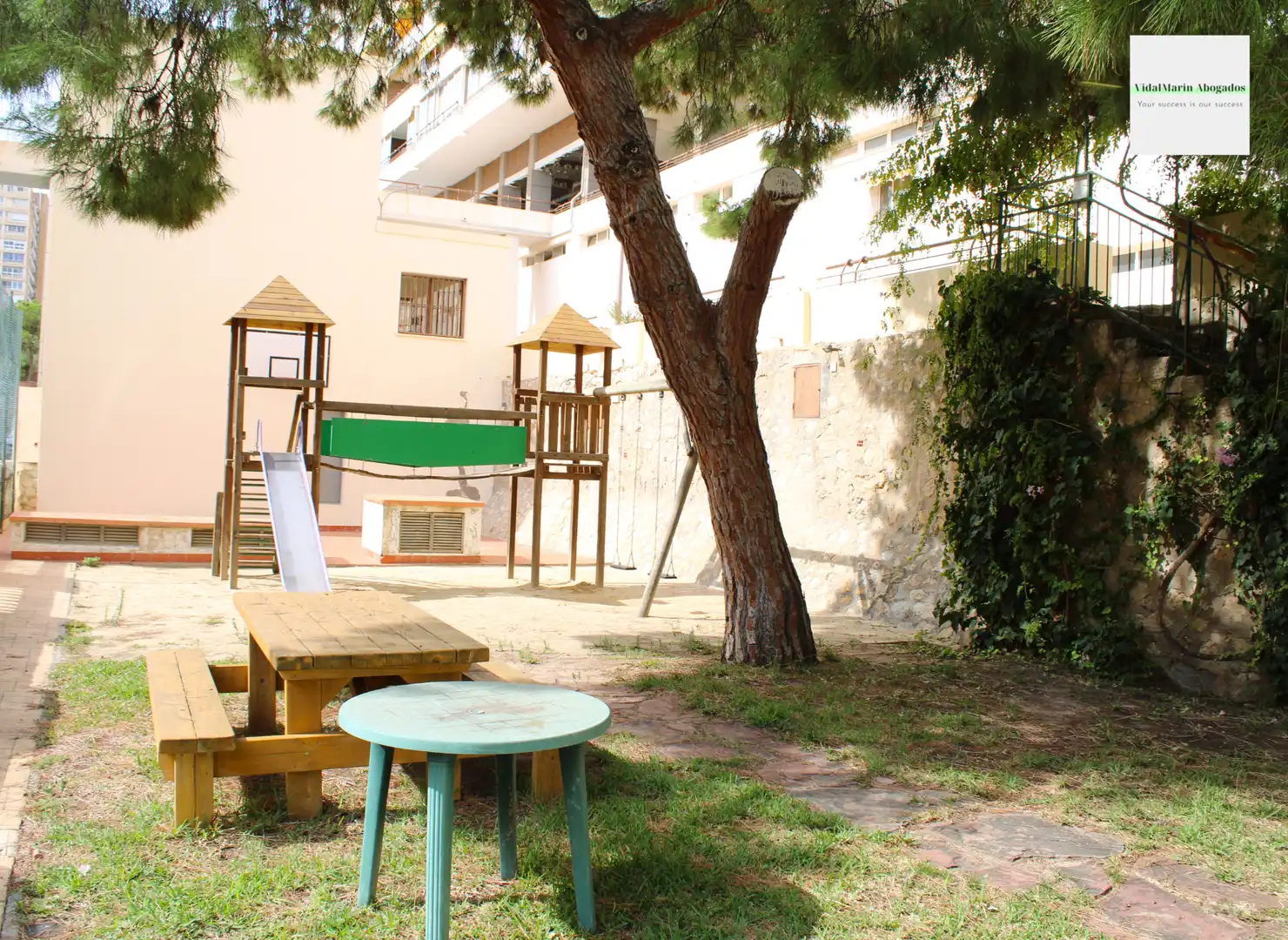 Jardín de Piso en venta en Alicante / Alacant con Aire acondicionado, Calefacción y Trastero