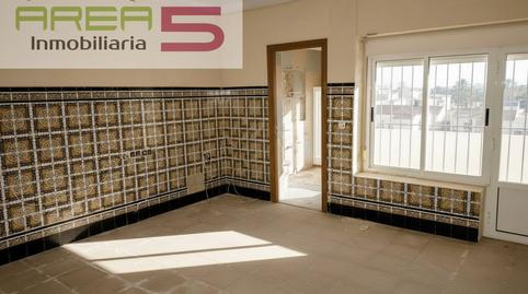 Foto 3 de Casa adosada en venta en Santa Marta, Badajoz