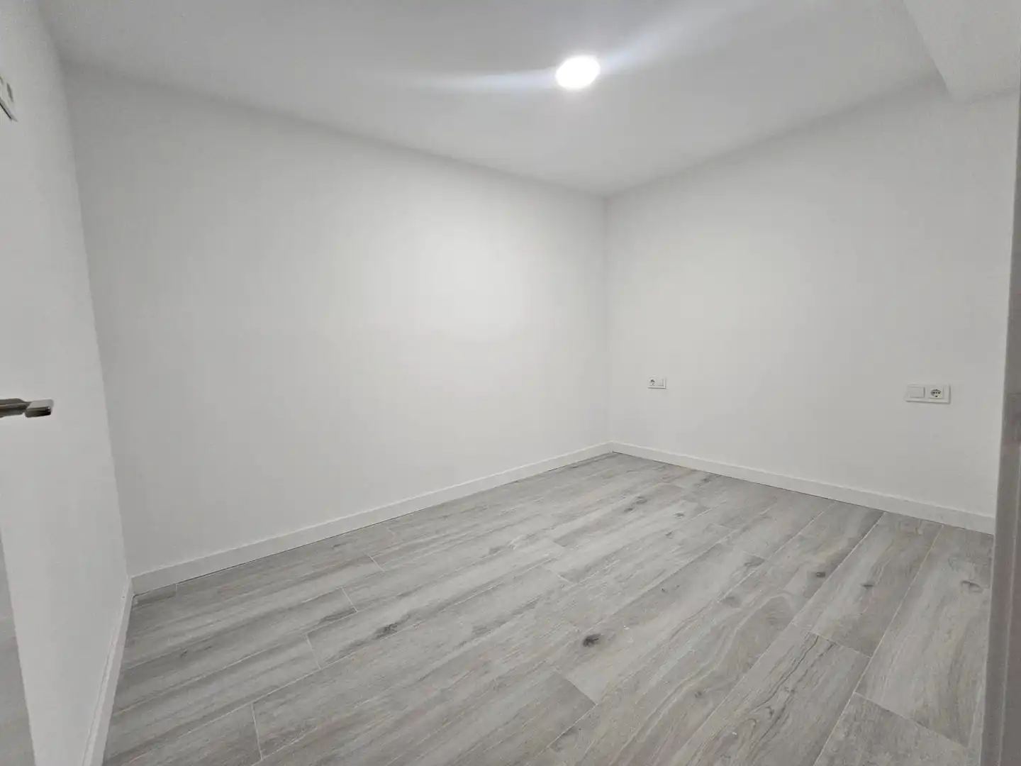 Flat for rent in Aspe  with Air Conditioner and Balcony