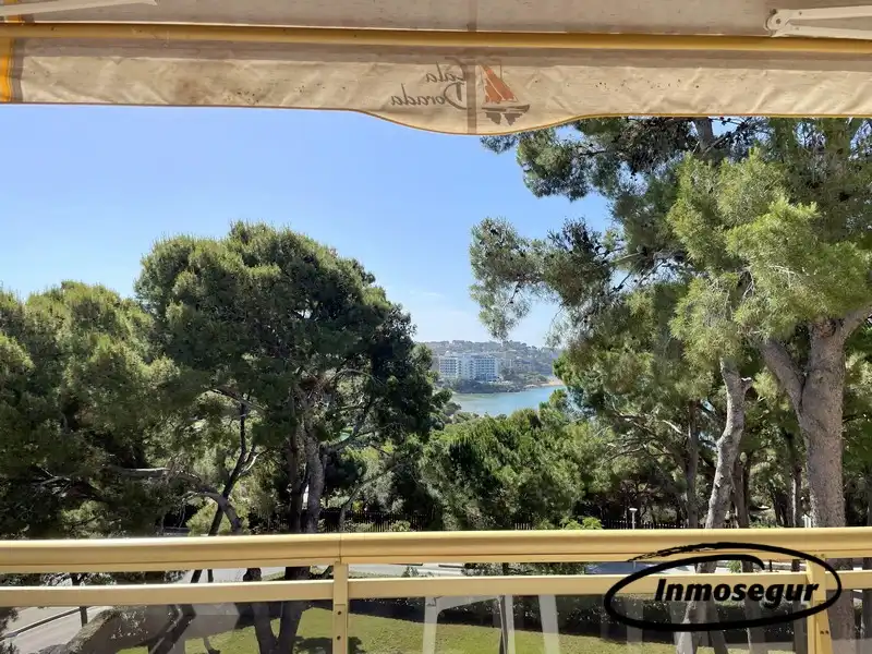 Terraza de Piso en venta en Salou con Terraza, Amueblado y Piscina comunitaria